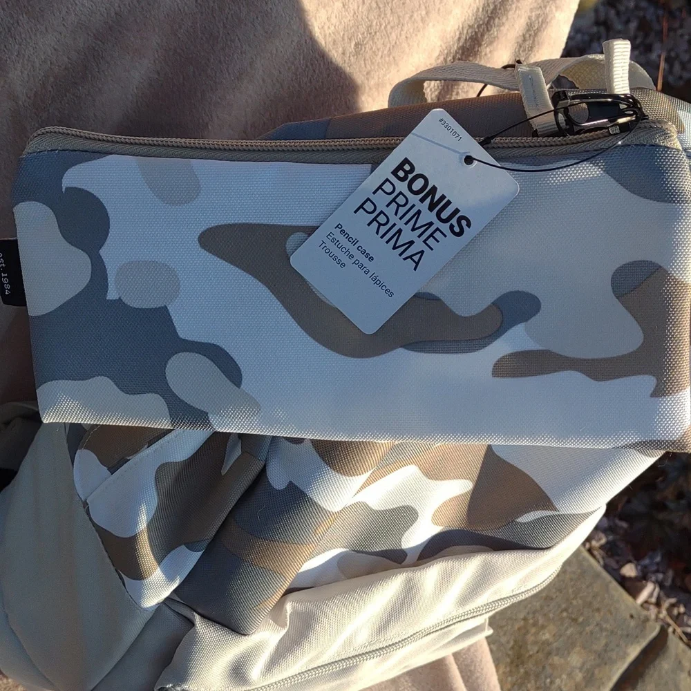 Case Logic iconic style